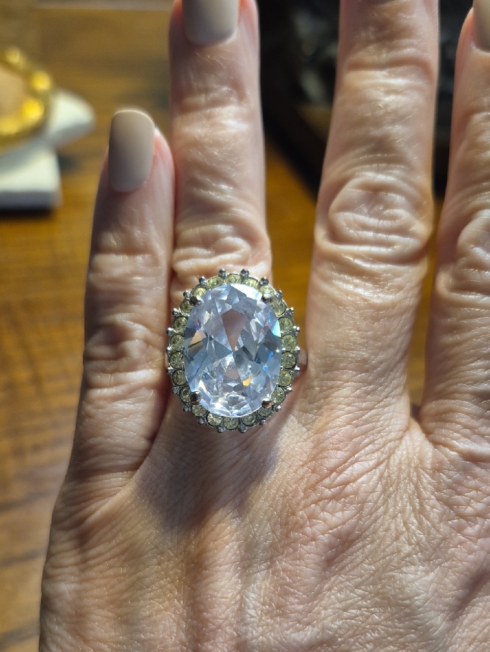 Melania Trump Oval Simulated Diamond & Yellow Crystal Ring Size 9